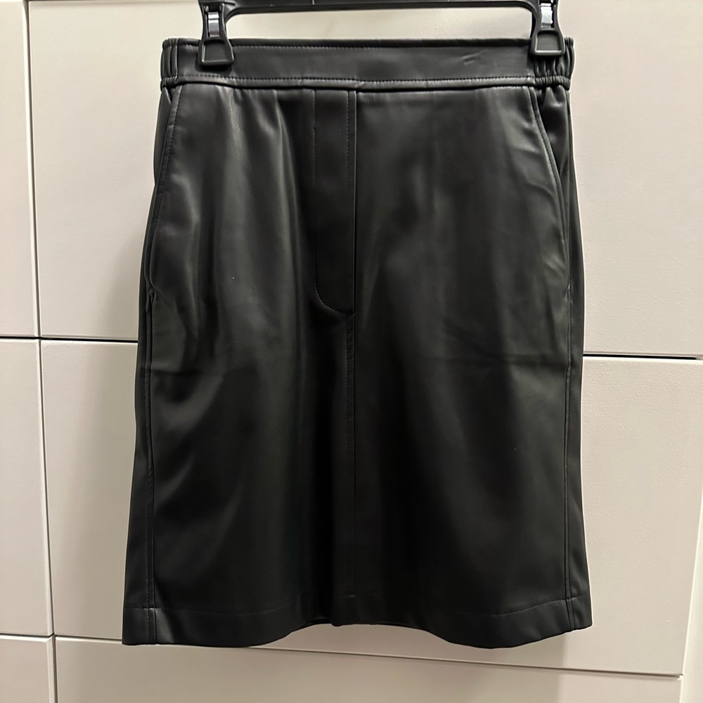 Boss Faux Leather skirt with pockets